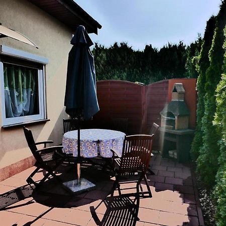 Ferienhaeuser Mit Pool 里沃 外观 照片